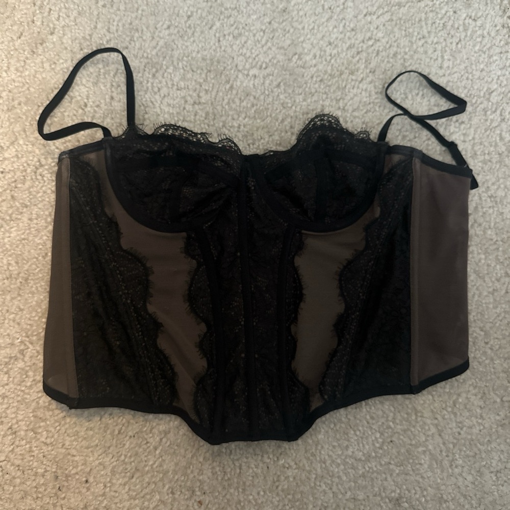 corset.